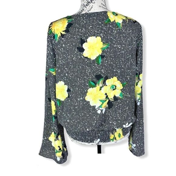 INC v-neck Gingham floral print blouse- M - Picture 2 of 5